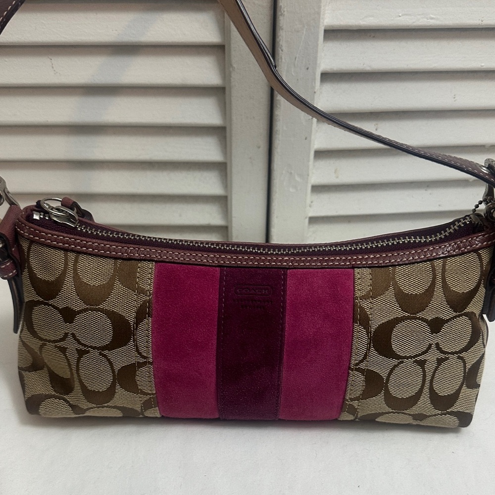 Coach Signature Shoulder Bag in Pink and Brown